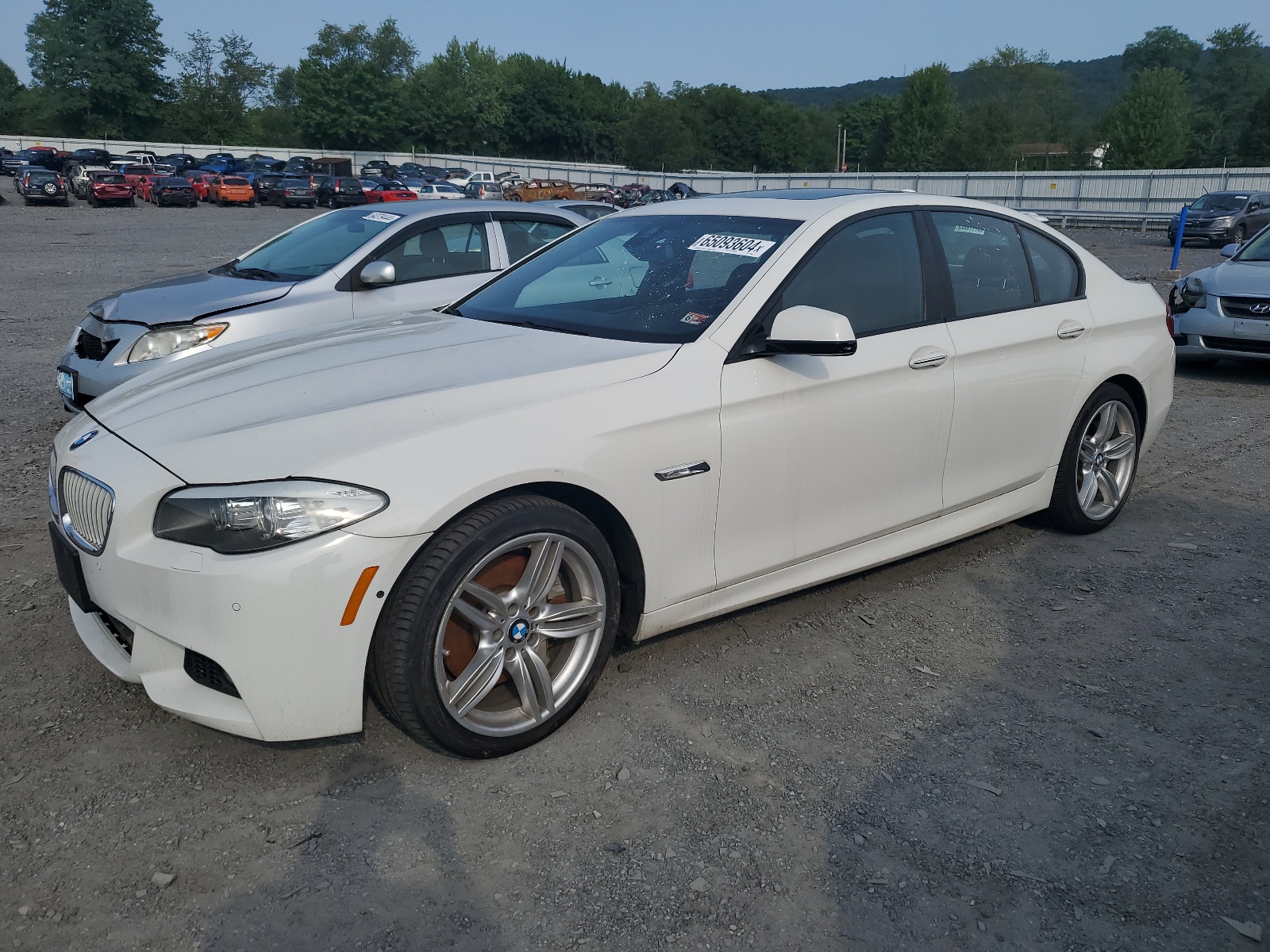 2013 BMW 550 Xi vin: WBAFU9C58DDY71833