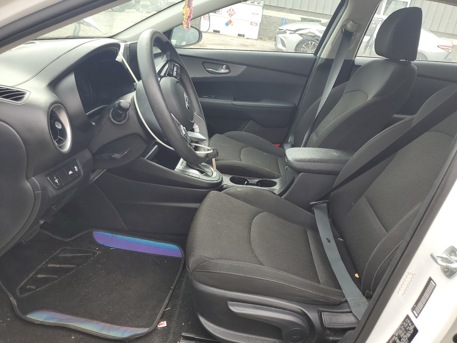 3KPF24AD9ME269611 2021 Kia Forte Fe