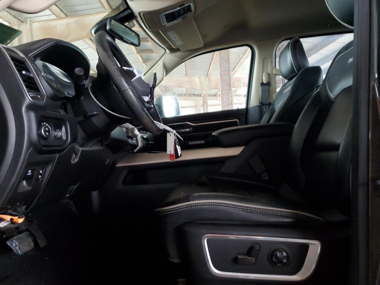 2019 Ram 1500 Laramie VIN: 1C6SRFJT4KN597676 Lot: 64208344