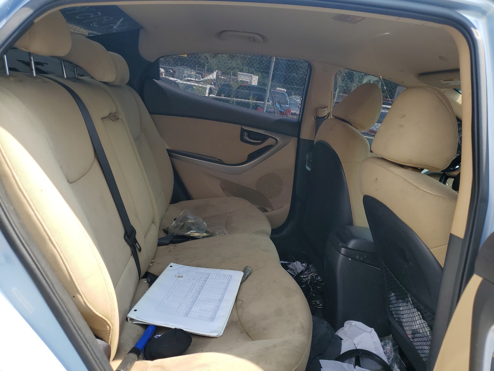 KMHDH4AE5CU227799 2012 Hyundai Elantra Gls