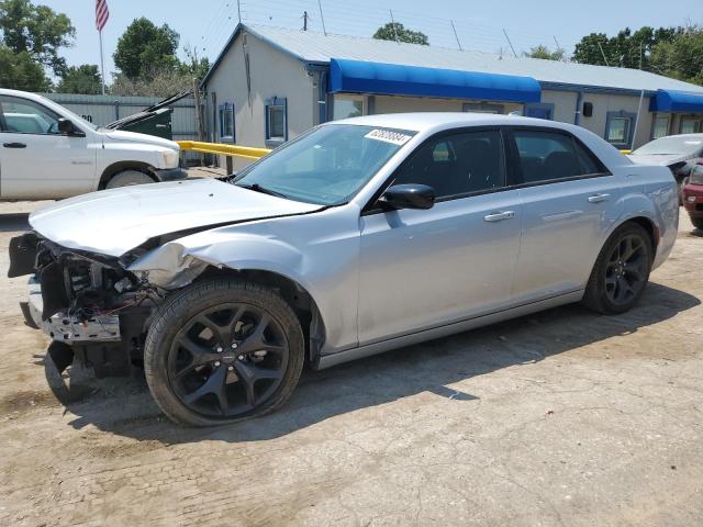 2021 Chrysler 300 Touring