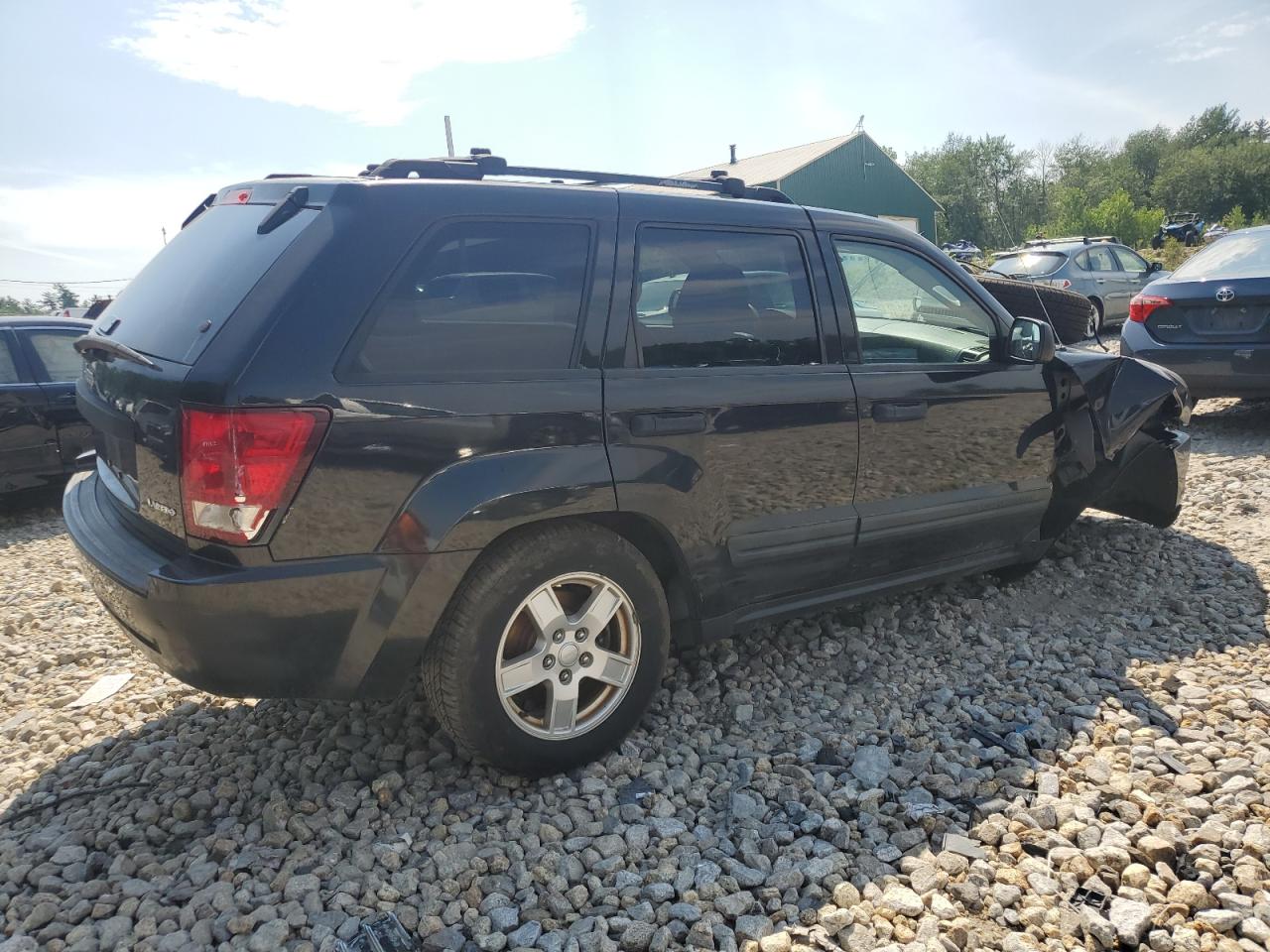 2005 Jeep Grand Cherokee - Image 3