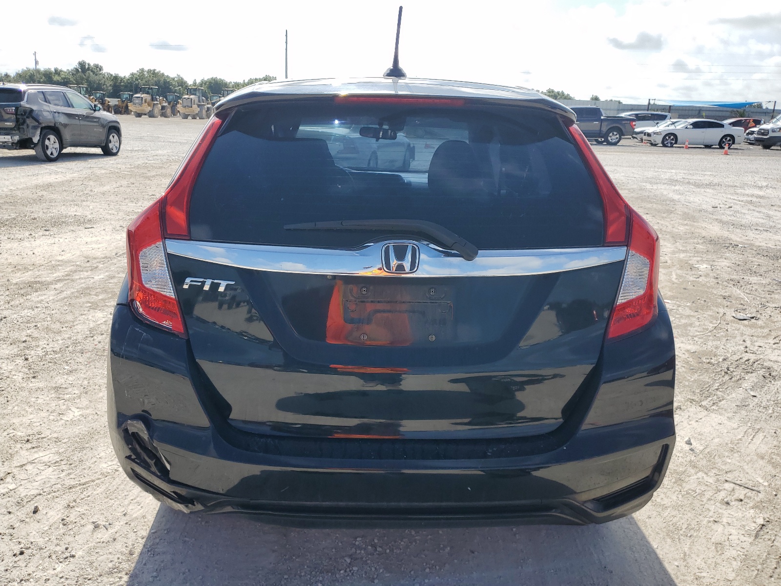 3HGGK5H81JM701940 2018 Honda Fit Ex