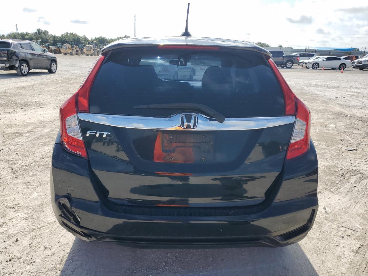 2018 Honda Fit Ex VIN: 3HGGK5H81JM701940 Lot: 62046874