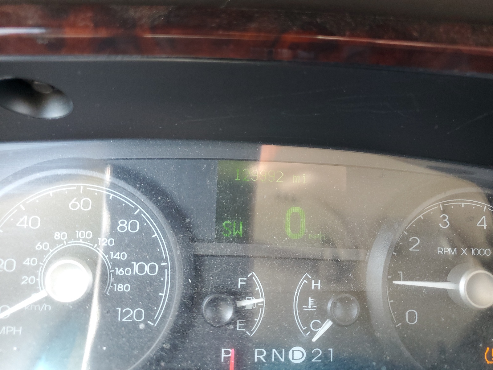 2LNHM82W88X659749 2008 Lincoln Town Car Signature Limited