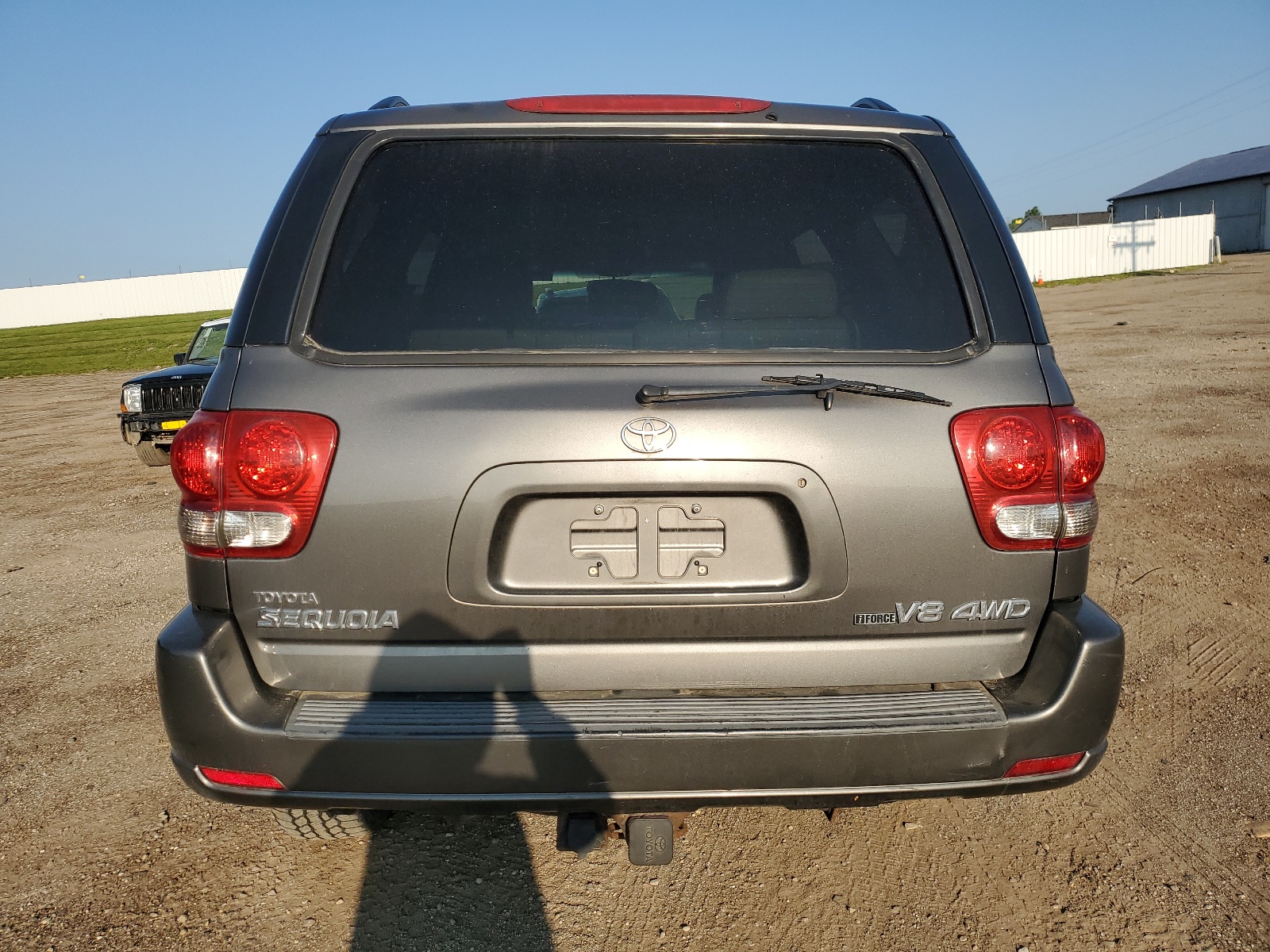 5TDBT44A96S275172 2006 Toyota Sequoia Sr5