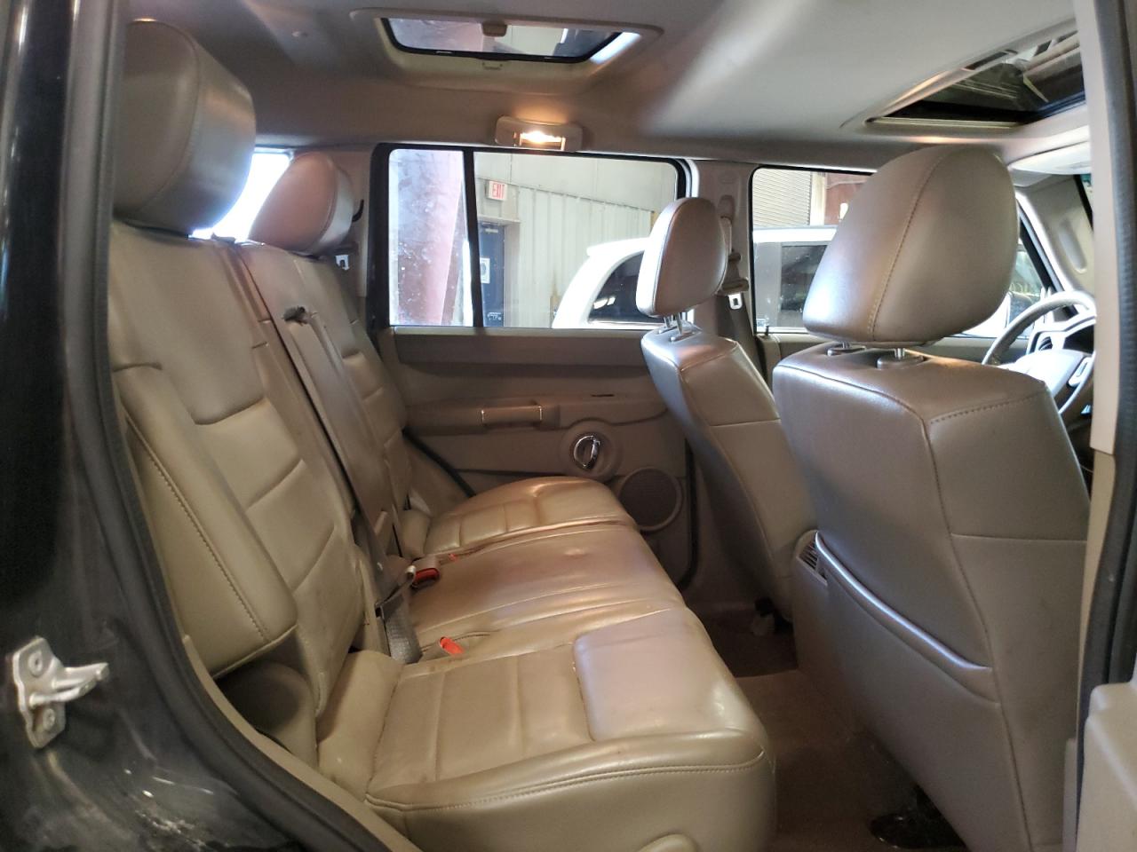 2010 Jeep Commander Sport VIN: 1J4RG4GT7AC118955 Lot: 62892404