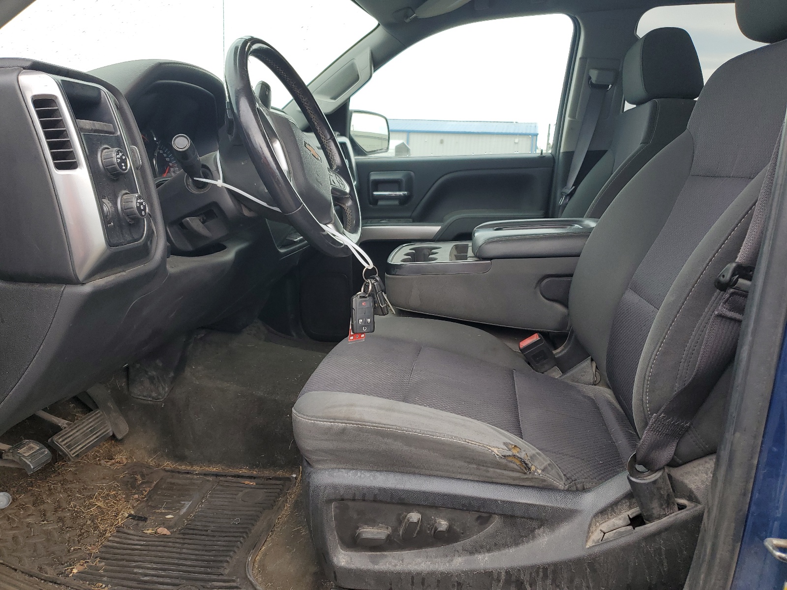 1GCVKREC8FZ174930 2015 Chevrolet Silverado K1500 Lt