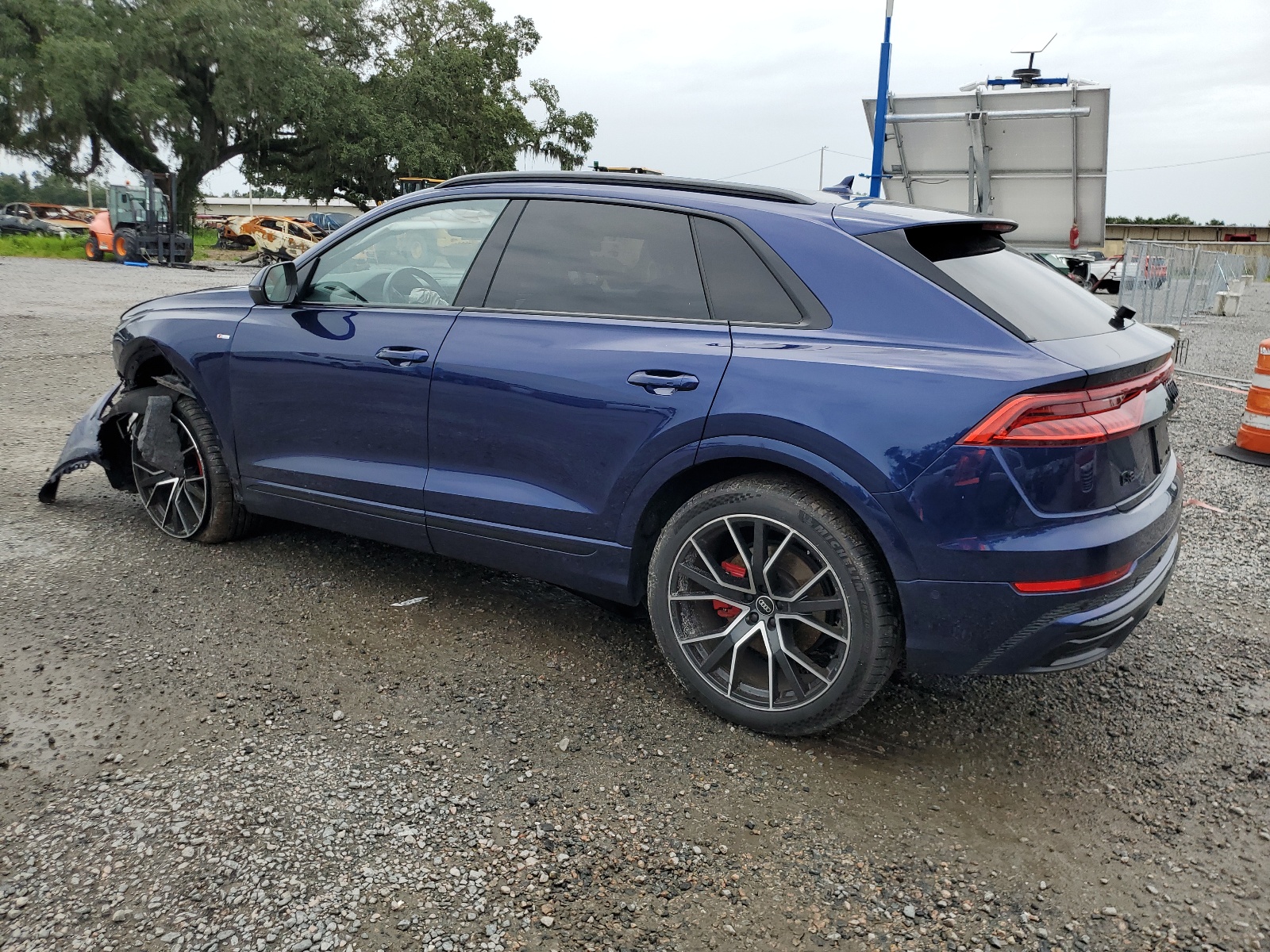 WA1EVAF14MD020287 2021 Audi Q8 Premium Plus S-Line