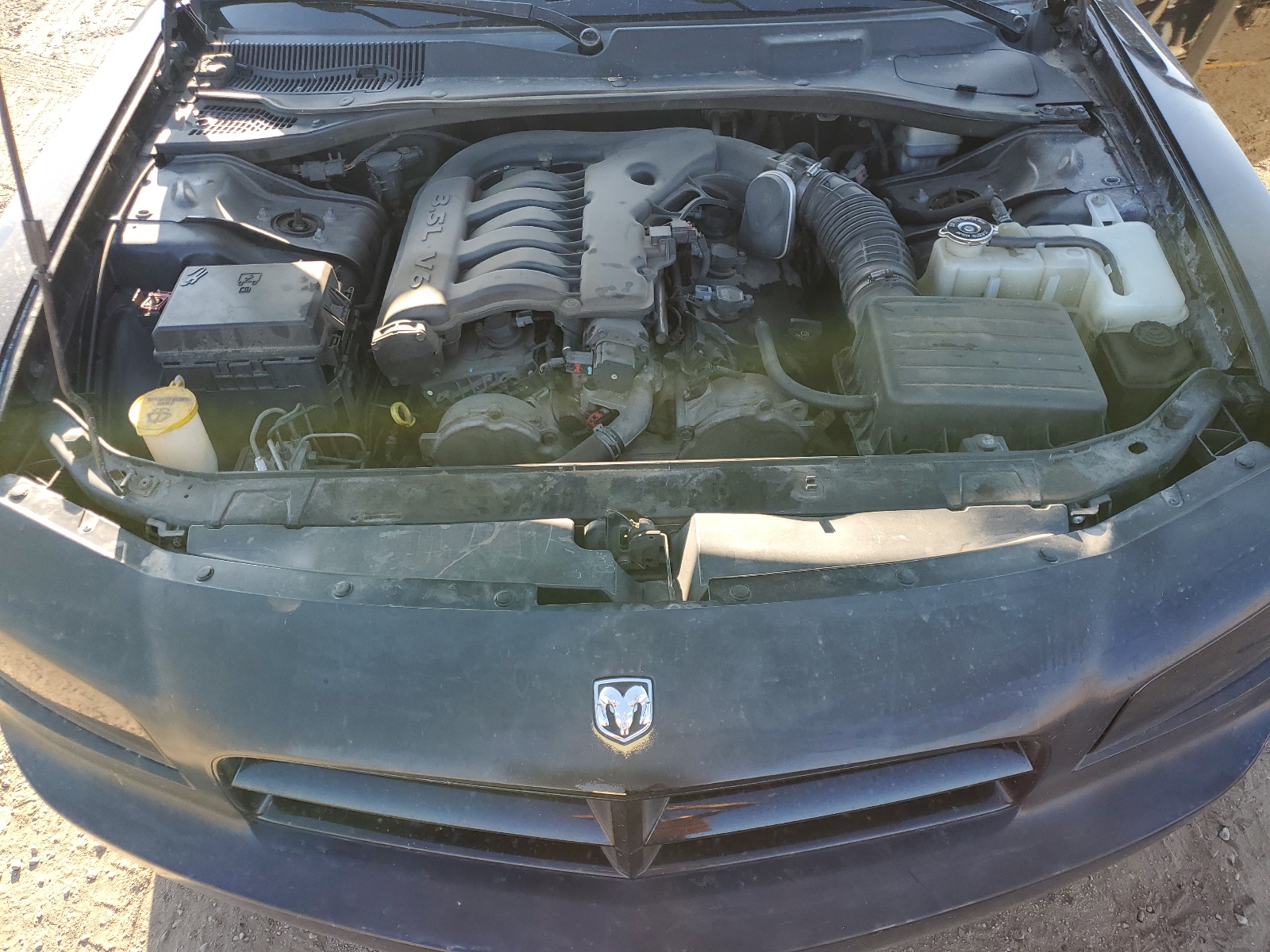 2B3KA33VX9H557295 2009 Dodge Charger Sxt