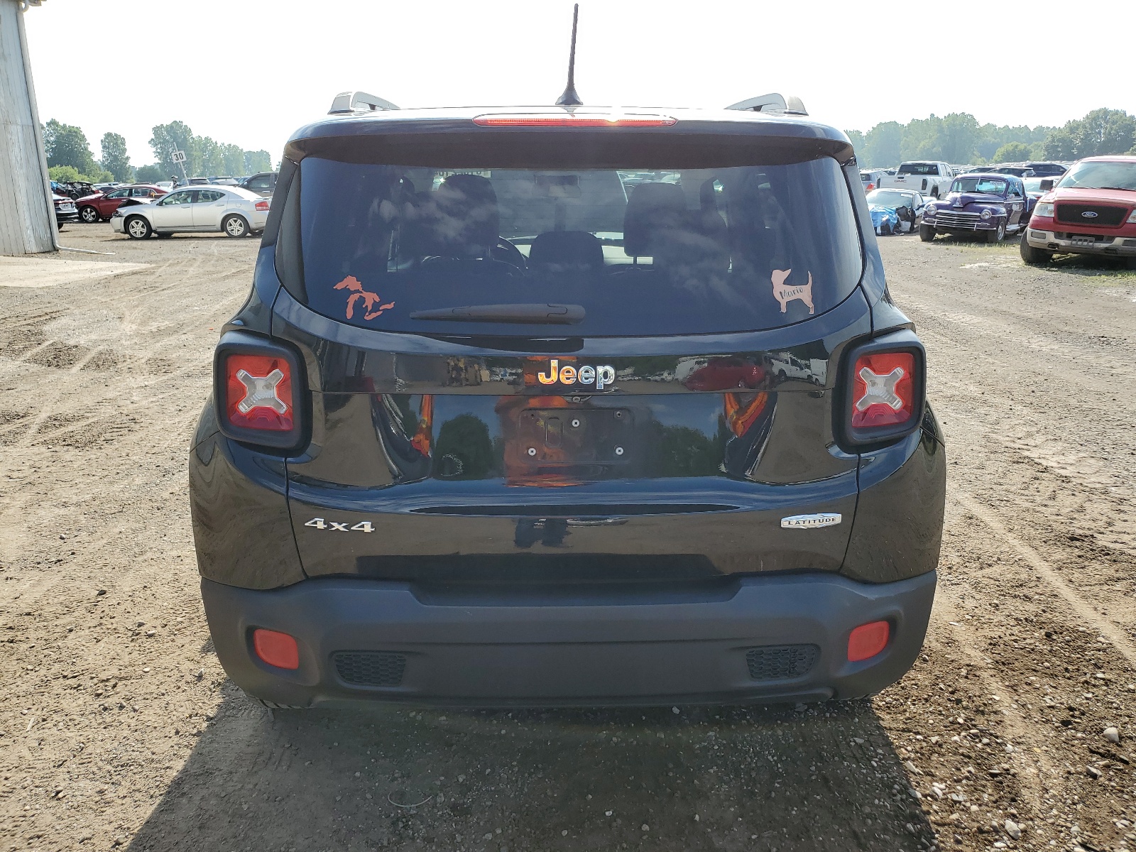 ZACCJBBT4FPB18990 2015 Jeep Renegade Latitude