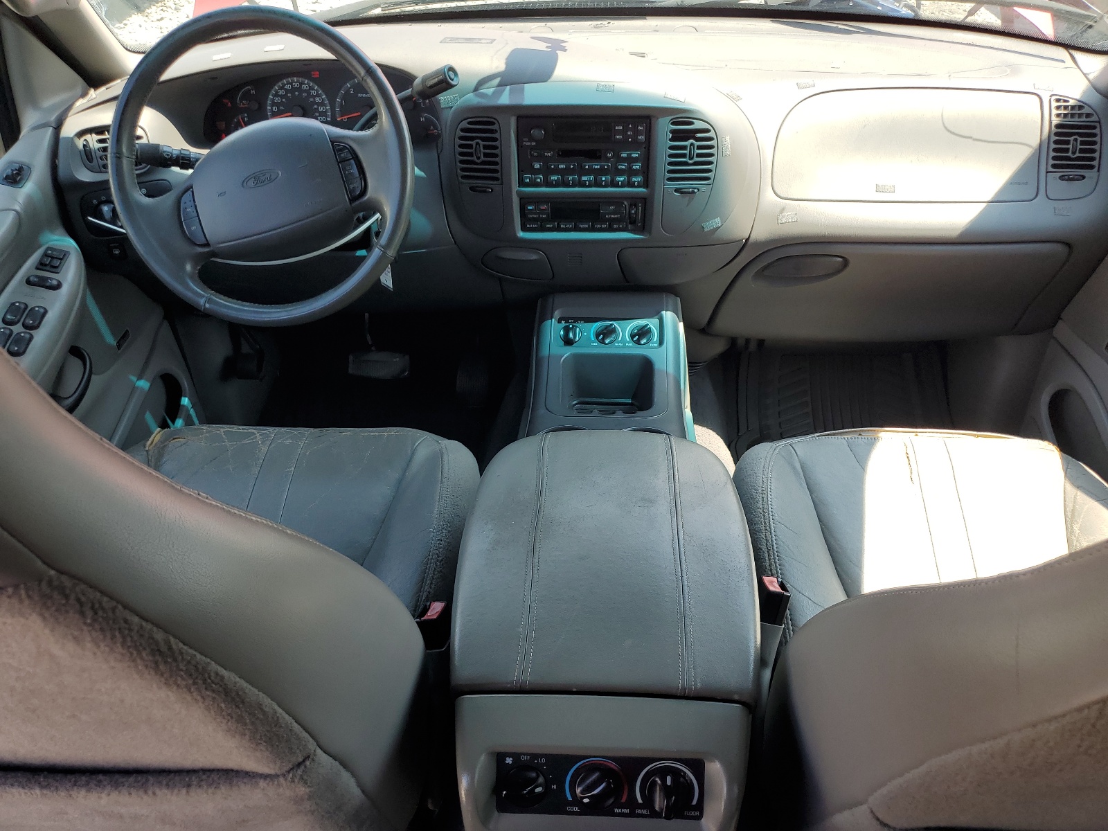 1FMRU17W11LB48410 2001 Ford Expedition Eddie Bauer