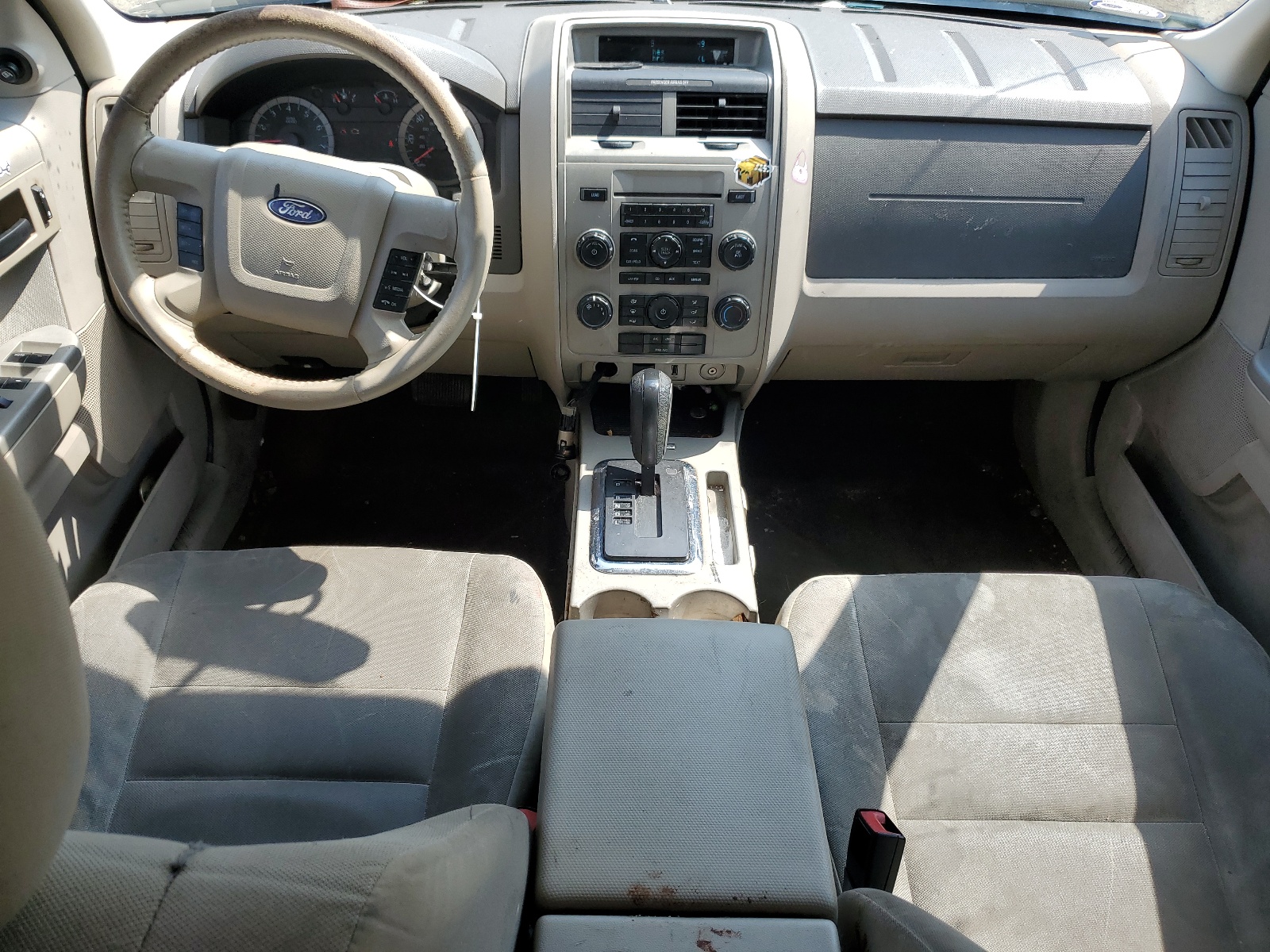 1FMCU9D78AKB80696 2010 Ford Escape Xlt