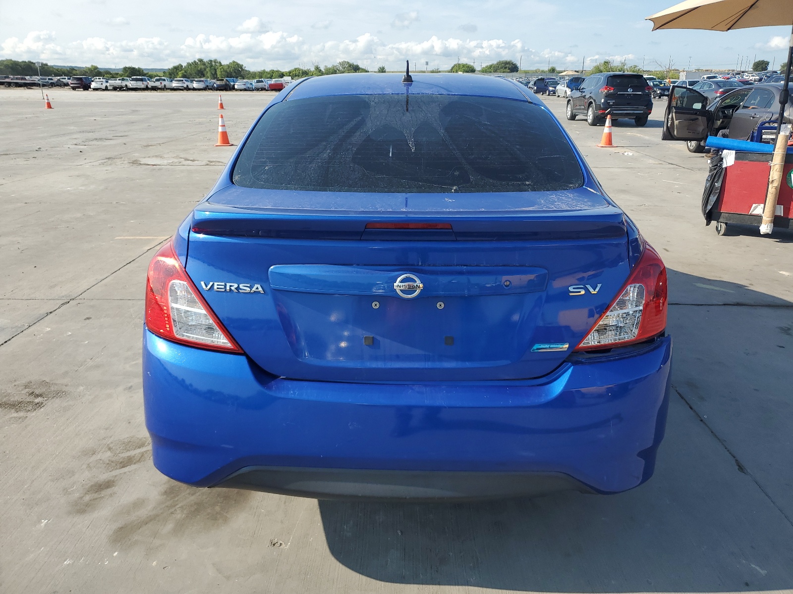 2016 Nissan Versa S vin: 3N1CN7AP0GL831033