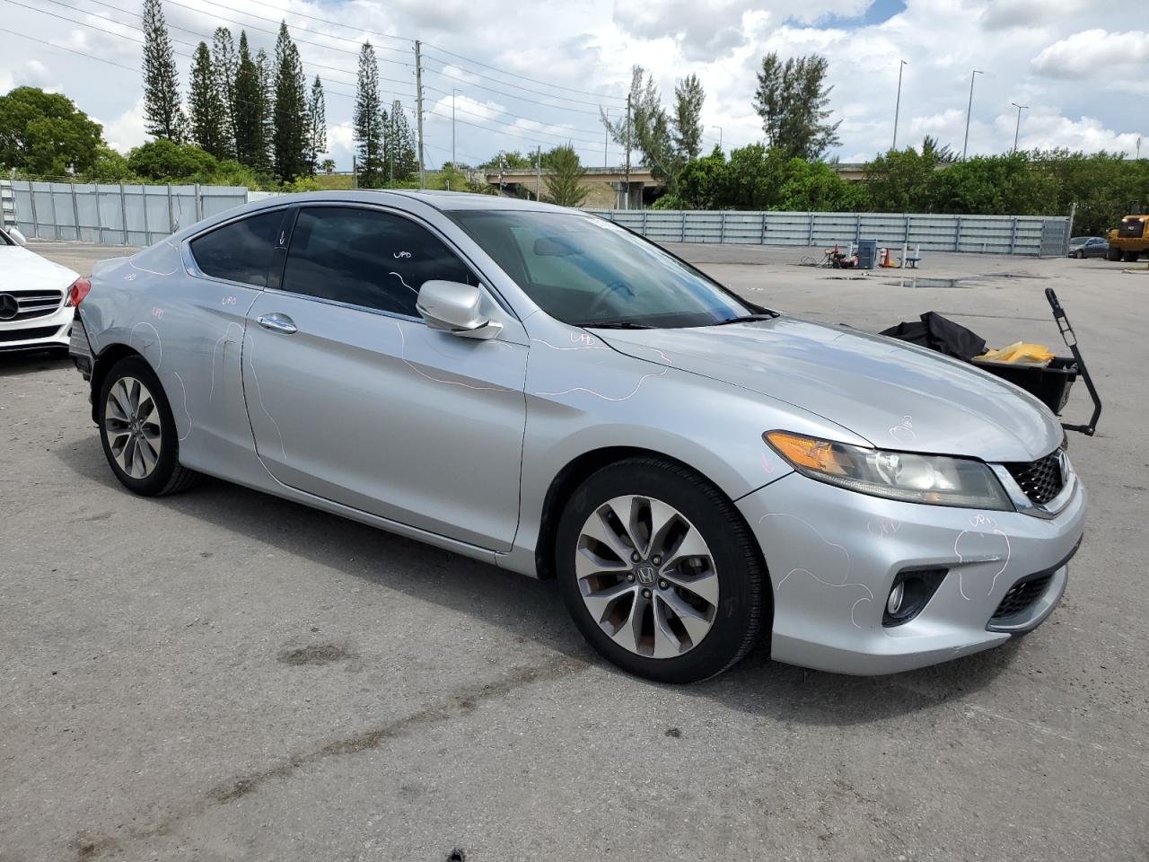 1HGCT1B81FA004818 2015 Honda Accord Exl