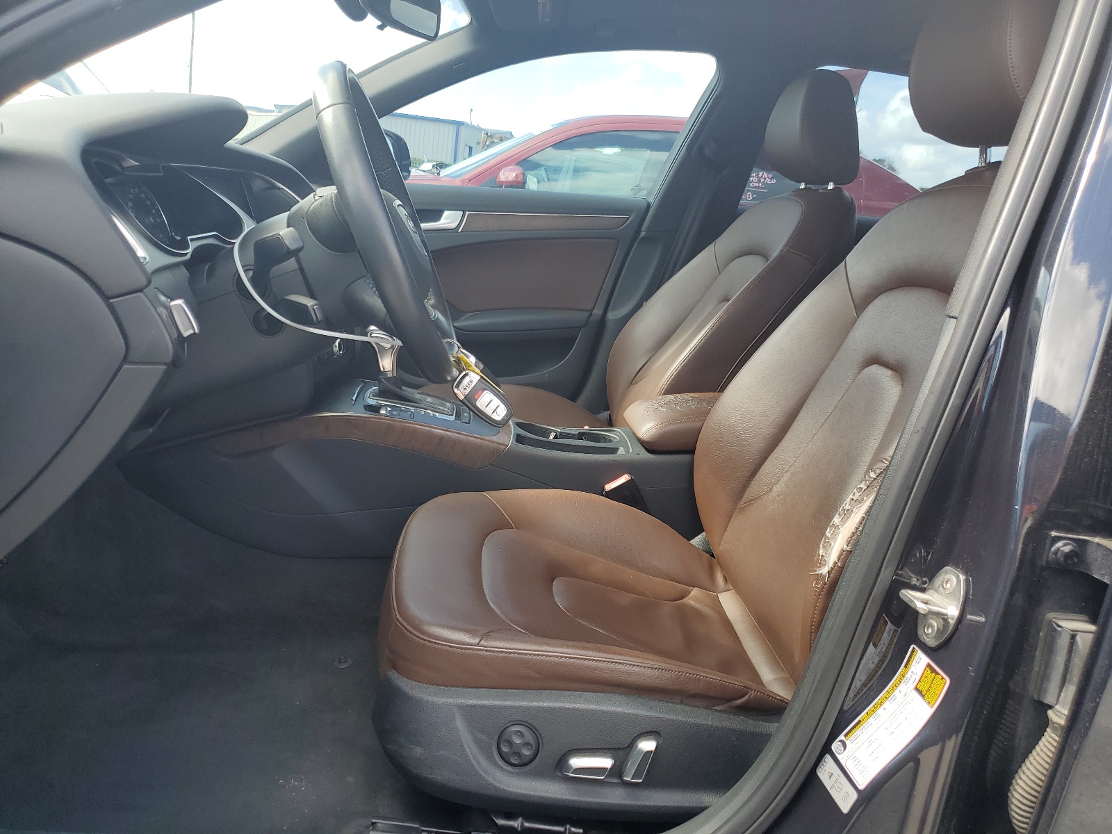 WAUBFAFL9EN015344 2014 Audi A4 Premium