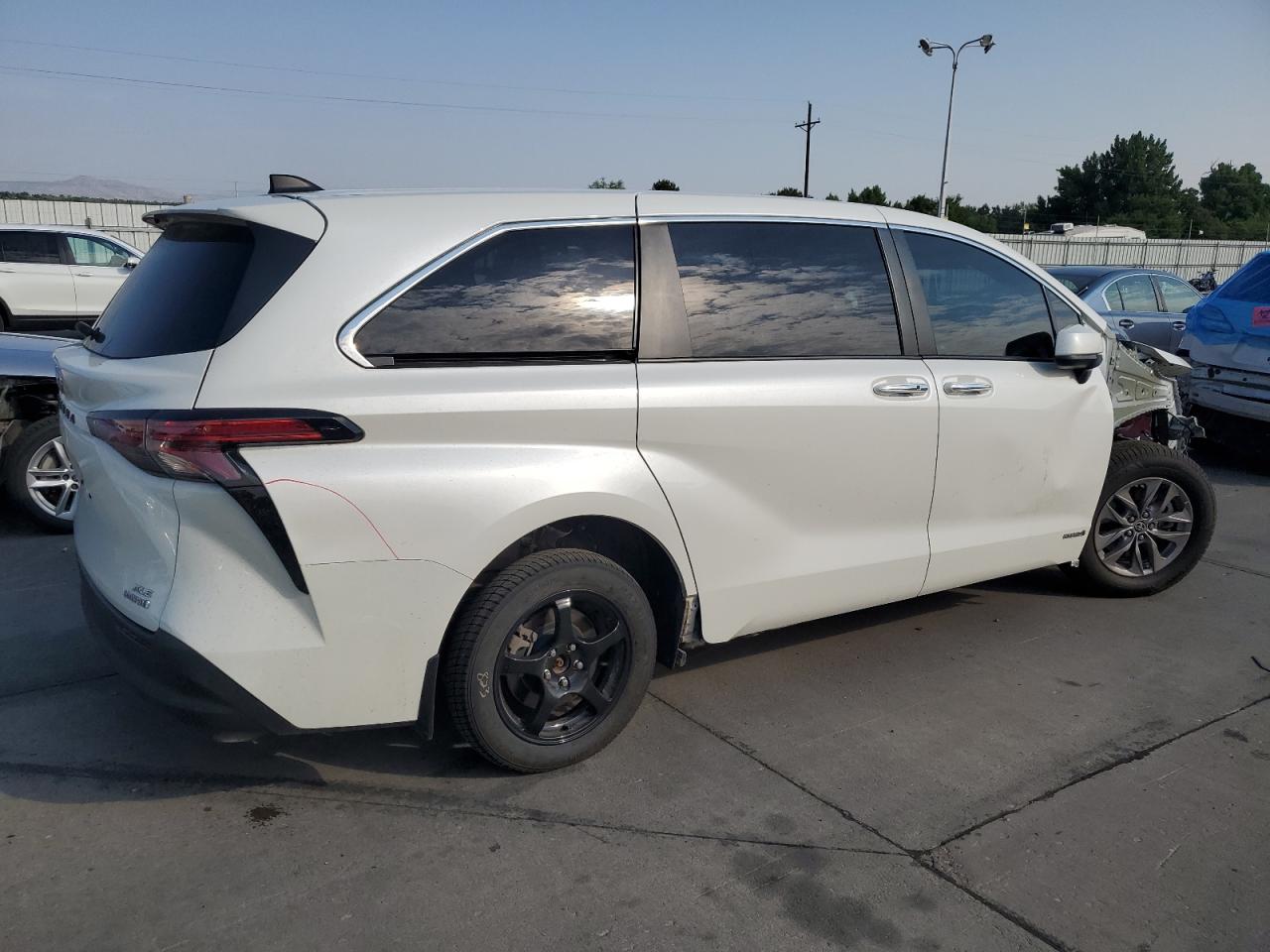 2021 Toyota Sienna Xle VIN: 5TDYSKFC2MS013135 Lot: 62564374