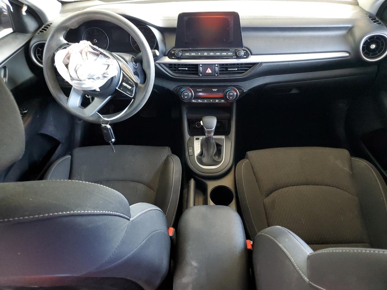 2019 Kia Forte Fe VIN: 3KPF24AD4KE083035 Lot: 63257414