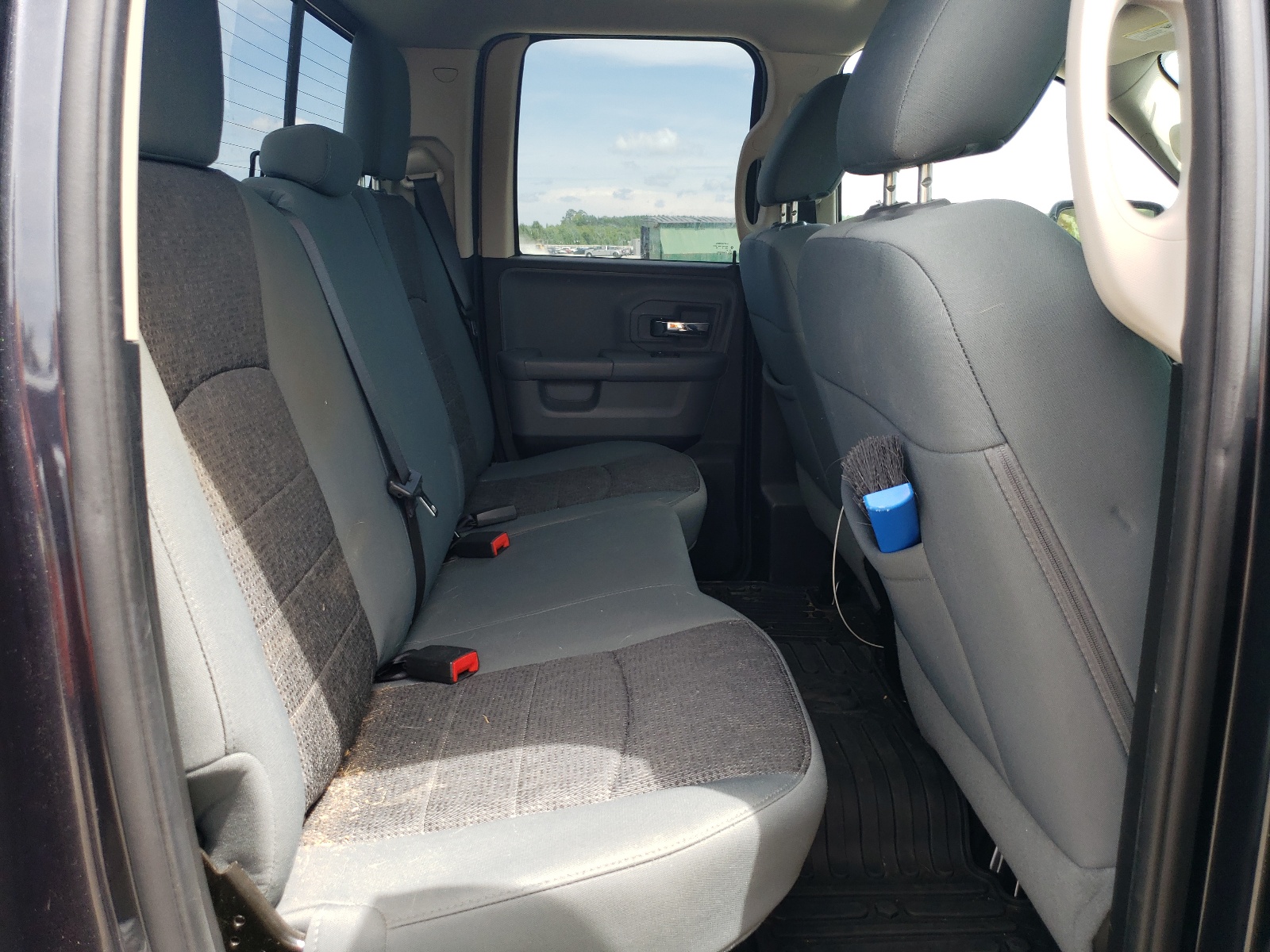 1C6RR7GM3FS569122 2015 Ram 1500 Slt