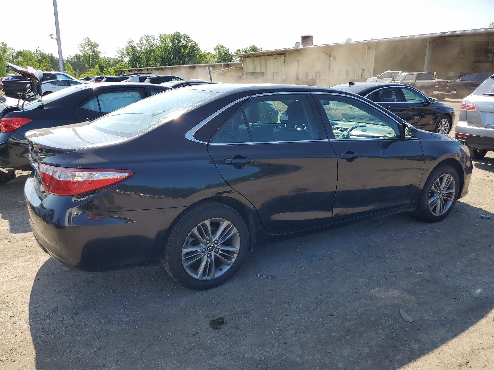 2017 Toyota Camry Le vin: 4T1BF1FK3HU665738