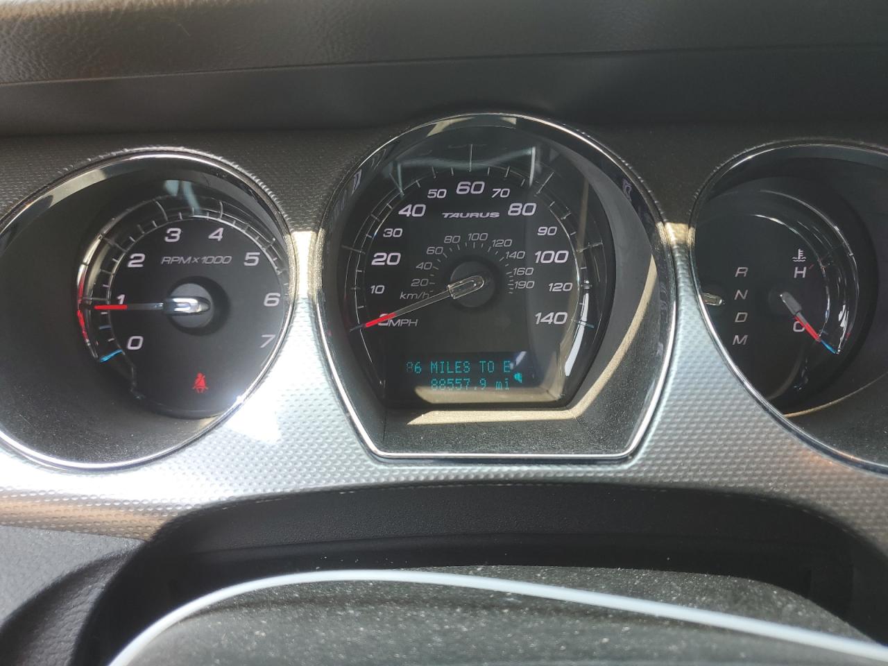 2011 Ford Taurus Sel VIN: 1FAHP2EW9BG136327 Lot: 64013444