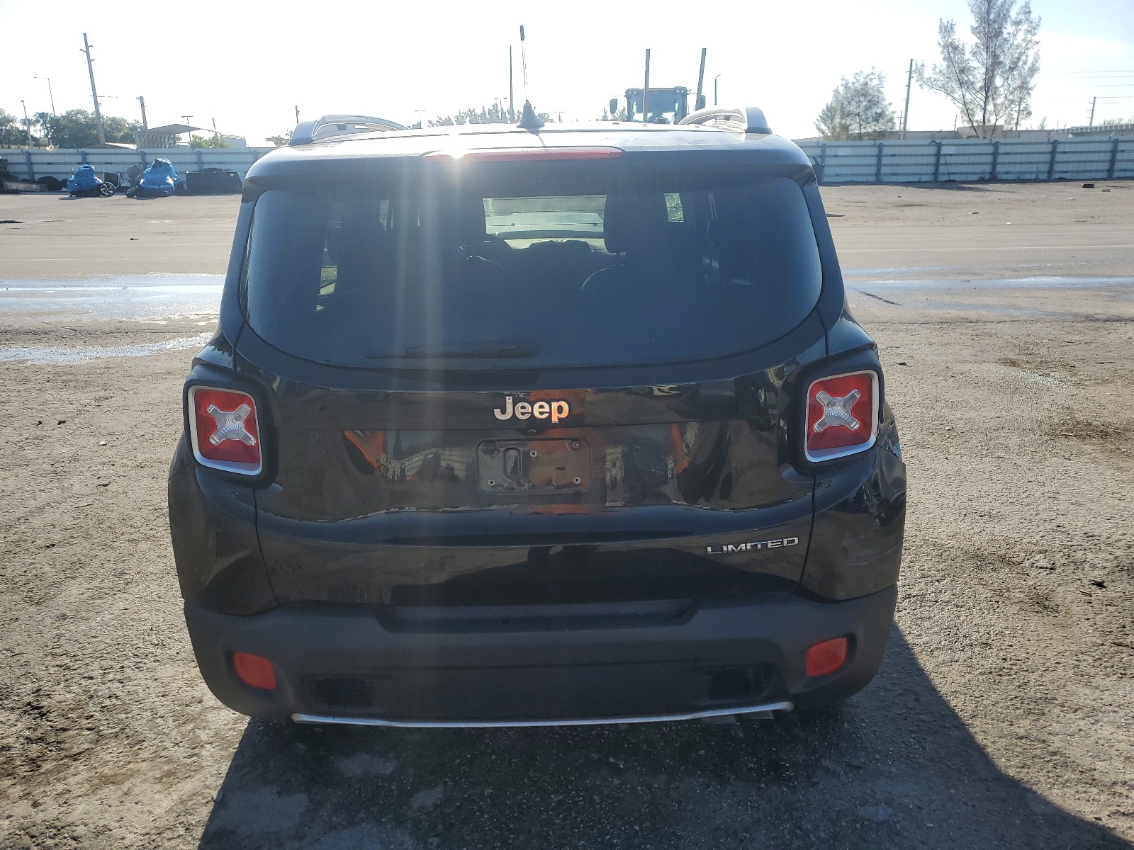 ZACCJADB4HPF84498 2017 Jeep Renegade Limited