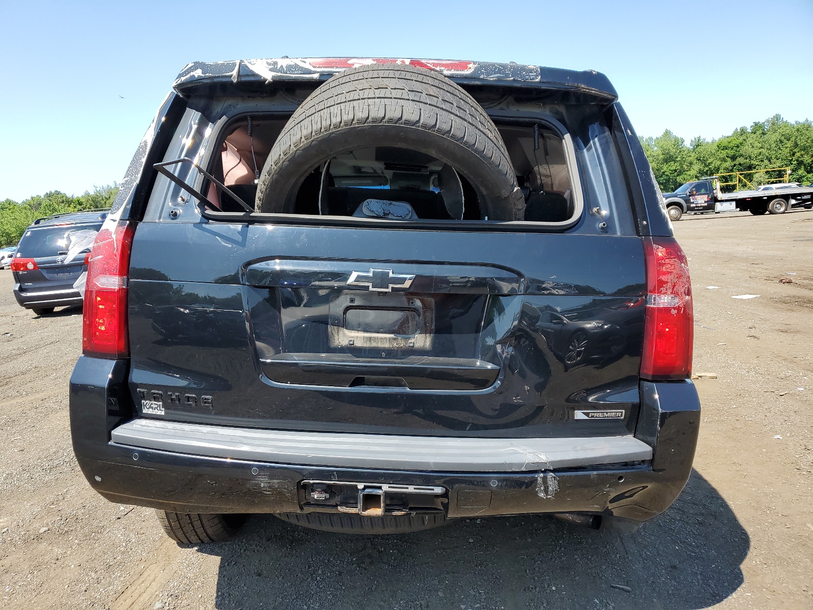 1GNSKCKJ0JR183365 2018 Chevrolet Tahoe K1500 Premier