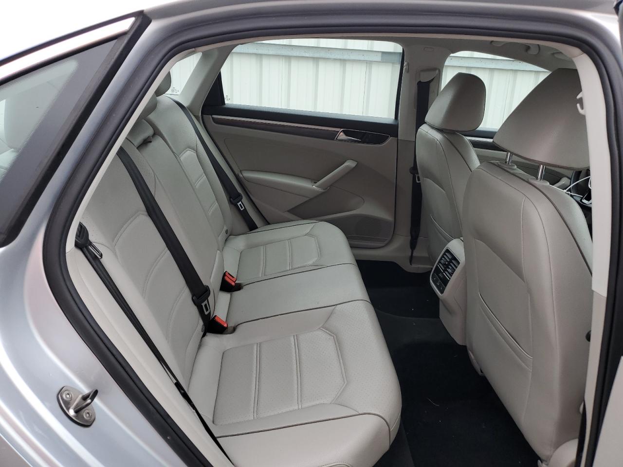 2017 Volkswagen Passat Se VIN: 1VWGT7A39HC057859 Lot: 64120084