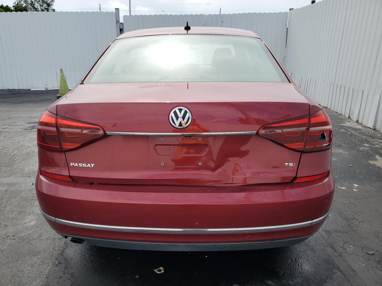 2017 Volkswagen Passat S VIN: 1VWAT7A32HC059393 Lot: 60946044