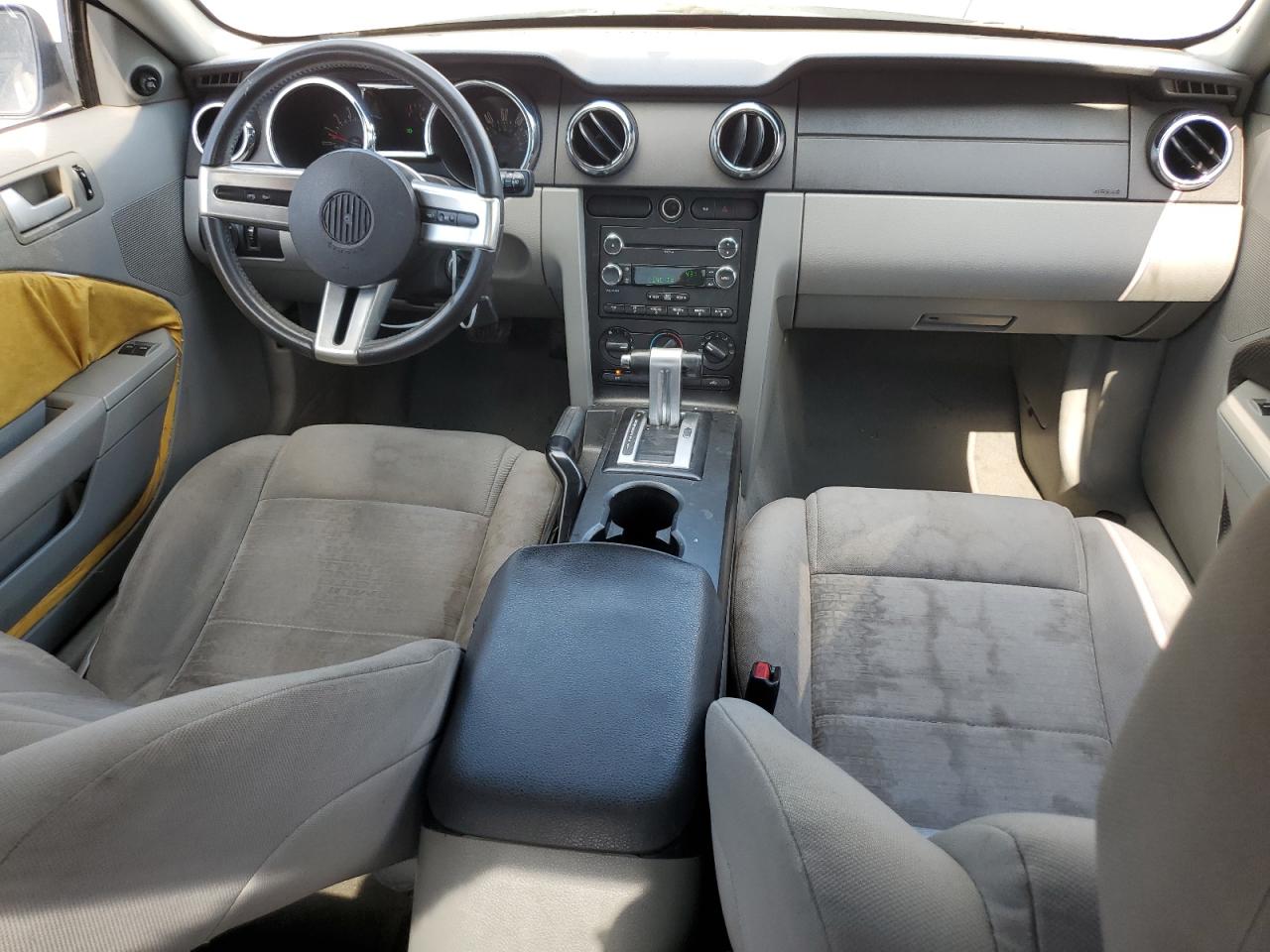 2009 Ford Mustang VIN: 1ZVHT80N095100455 Lot: 63012484