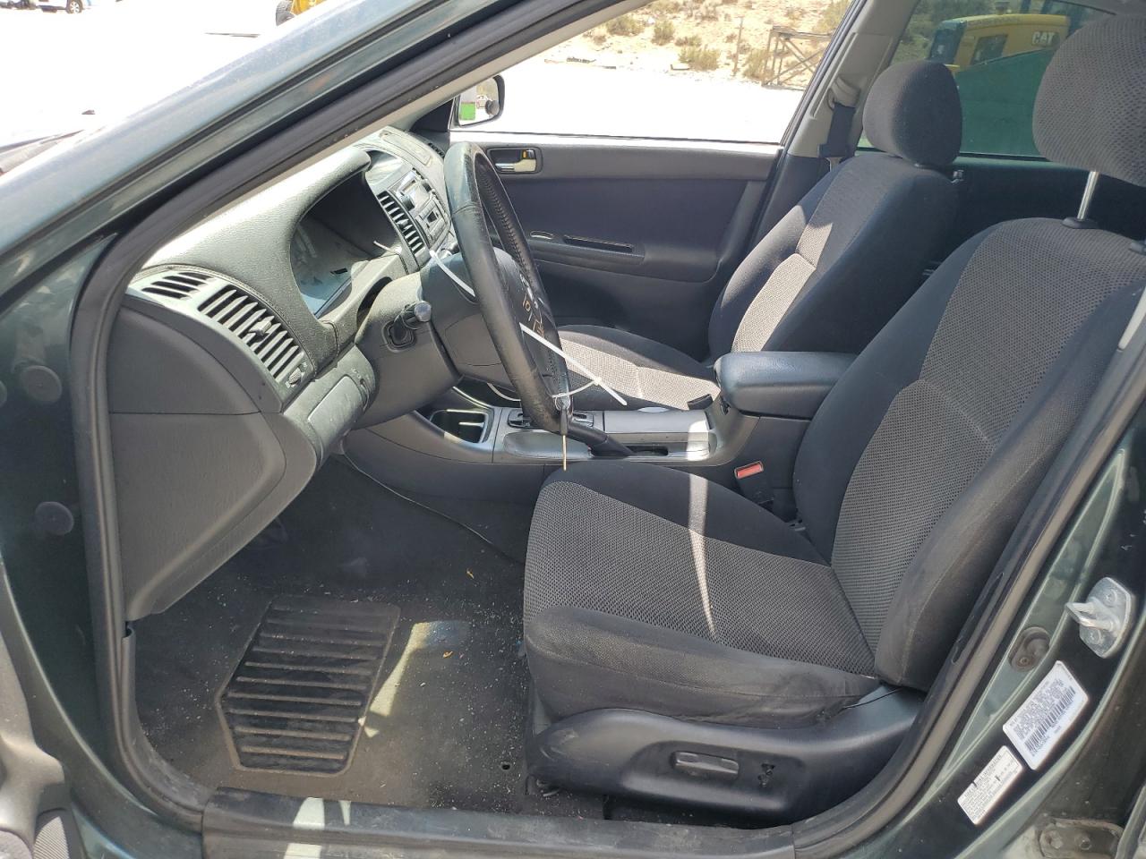 2003 Toyota Camry Le VIN: 4T1BE32K13U748596 Lot: 63675334