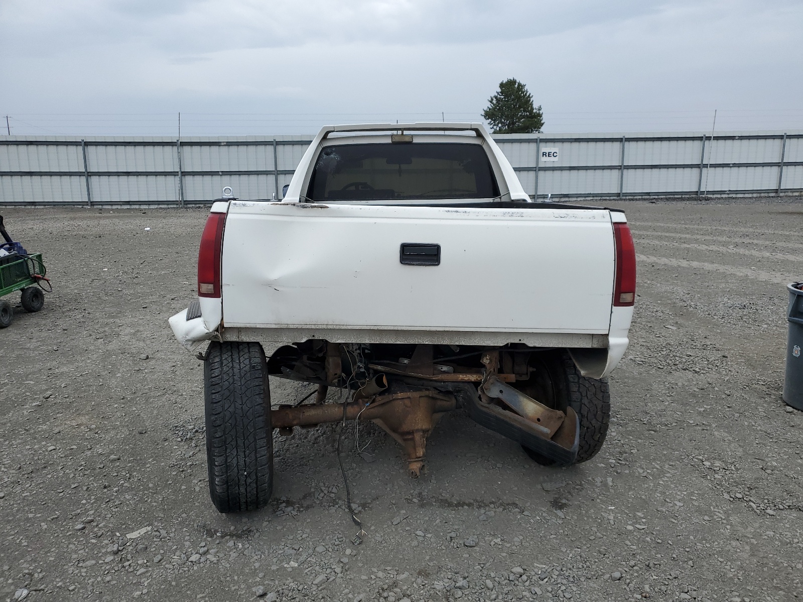 1GCFK24K7LE109946 1990 Chevrolet Gmt-400 K2500