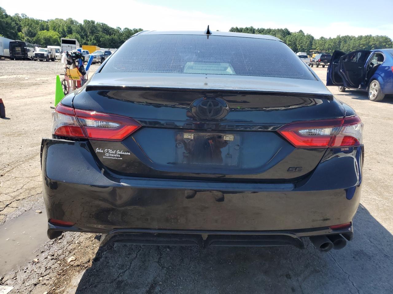 4T1G11AK0NU673979 2022 Toyota Camry Se