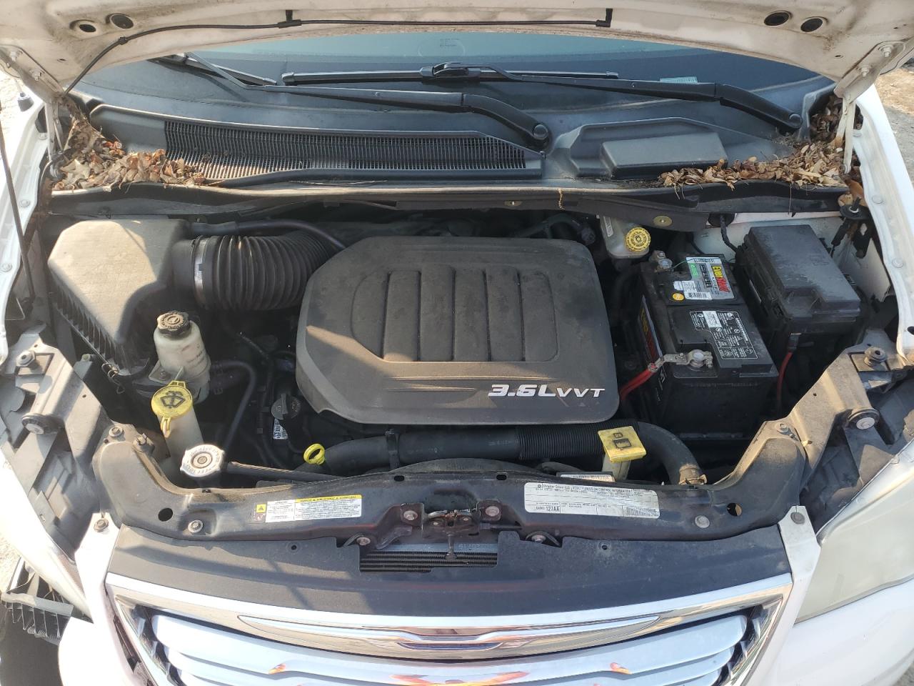 2011 Chrysler Town & Country Touring L VIN: 2A4RR8DGXBR677353 Lot: 64705554