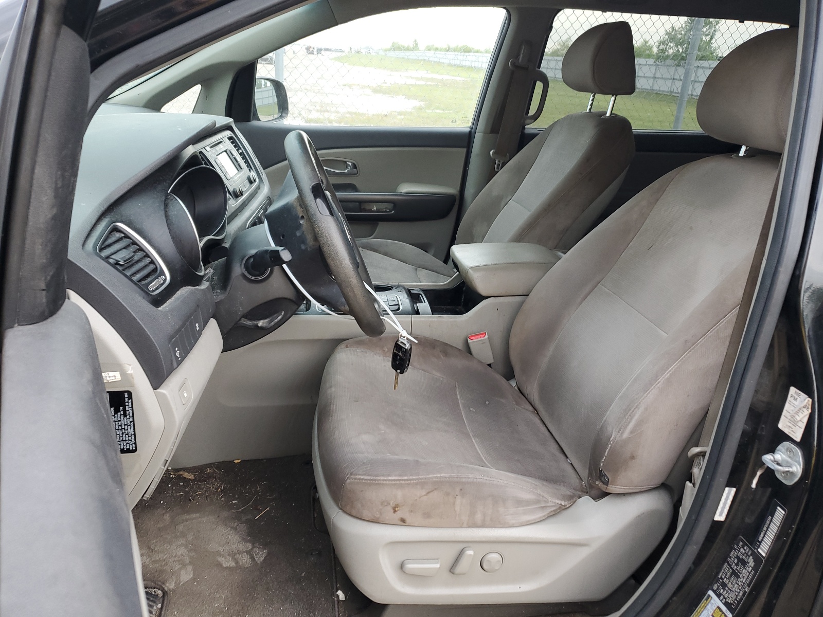 KNDMB5C18F6038594 2015 Kia Sedona Lx