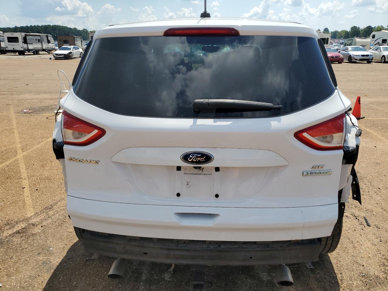 2015 Ford Escape Se VIN: 1FMCU0GXXFUB05470 Lot: 62039614