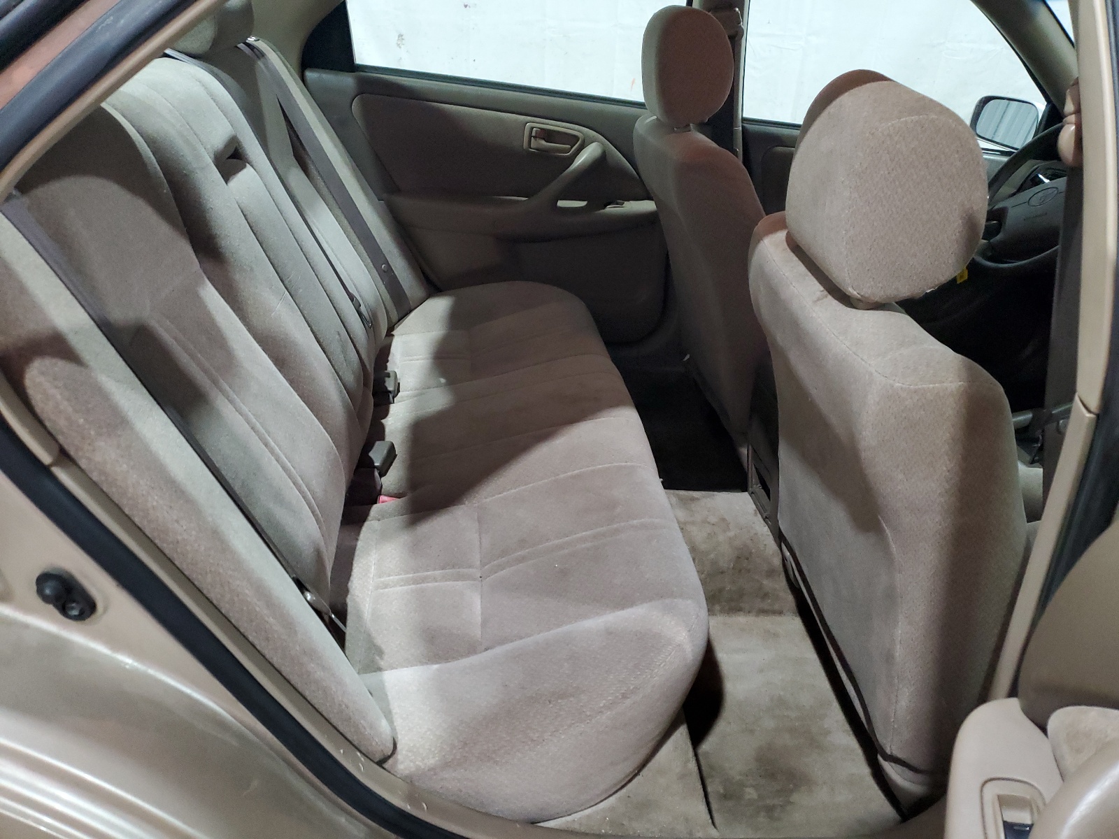 JT2BG22K9Y0393628 2000 Toyota Camry Ce