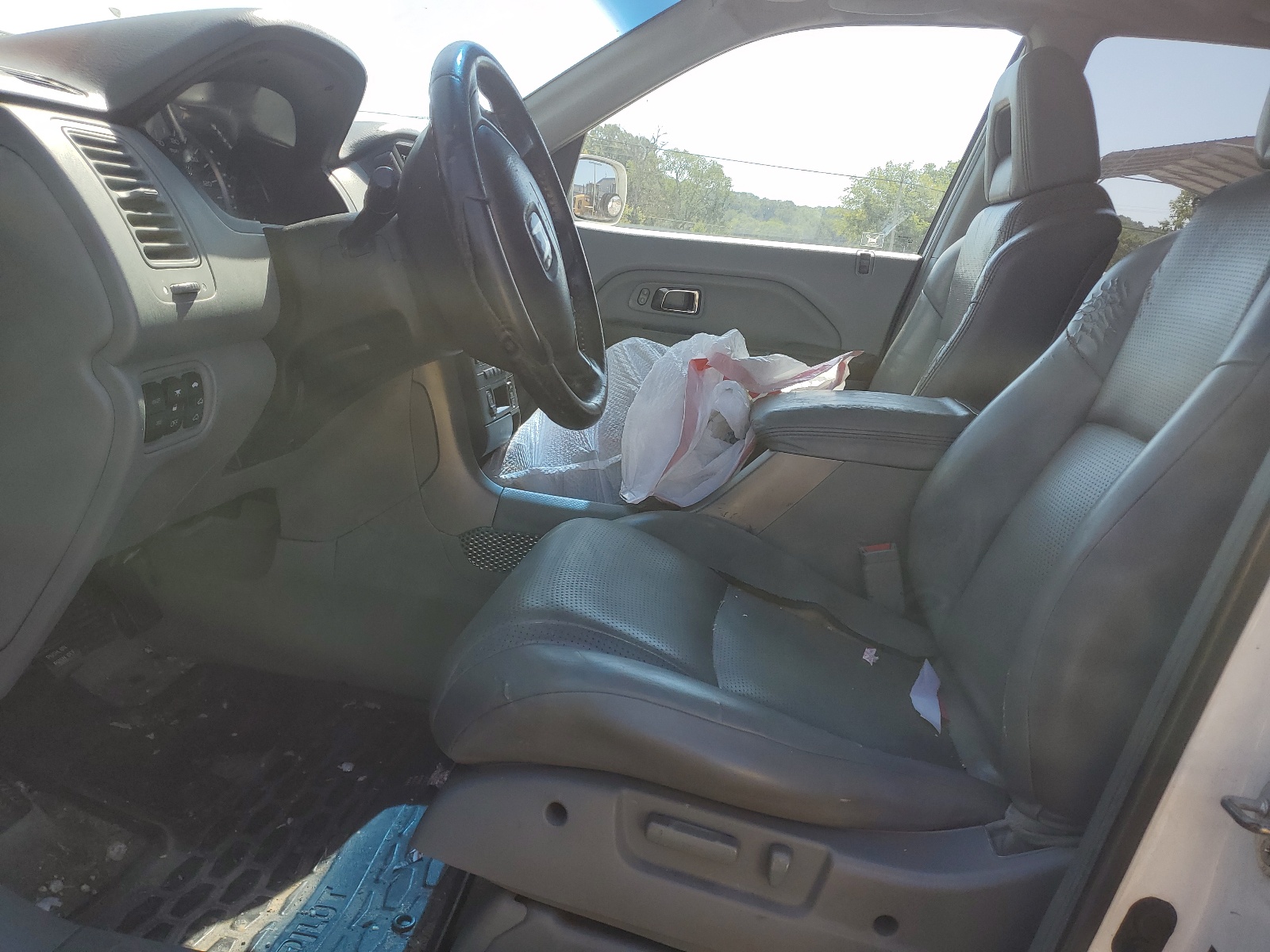 5FNYF18565B016946 2005 Honda Pilot Exl