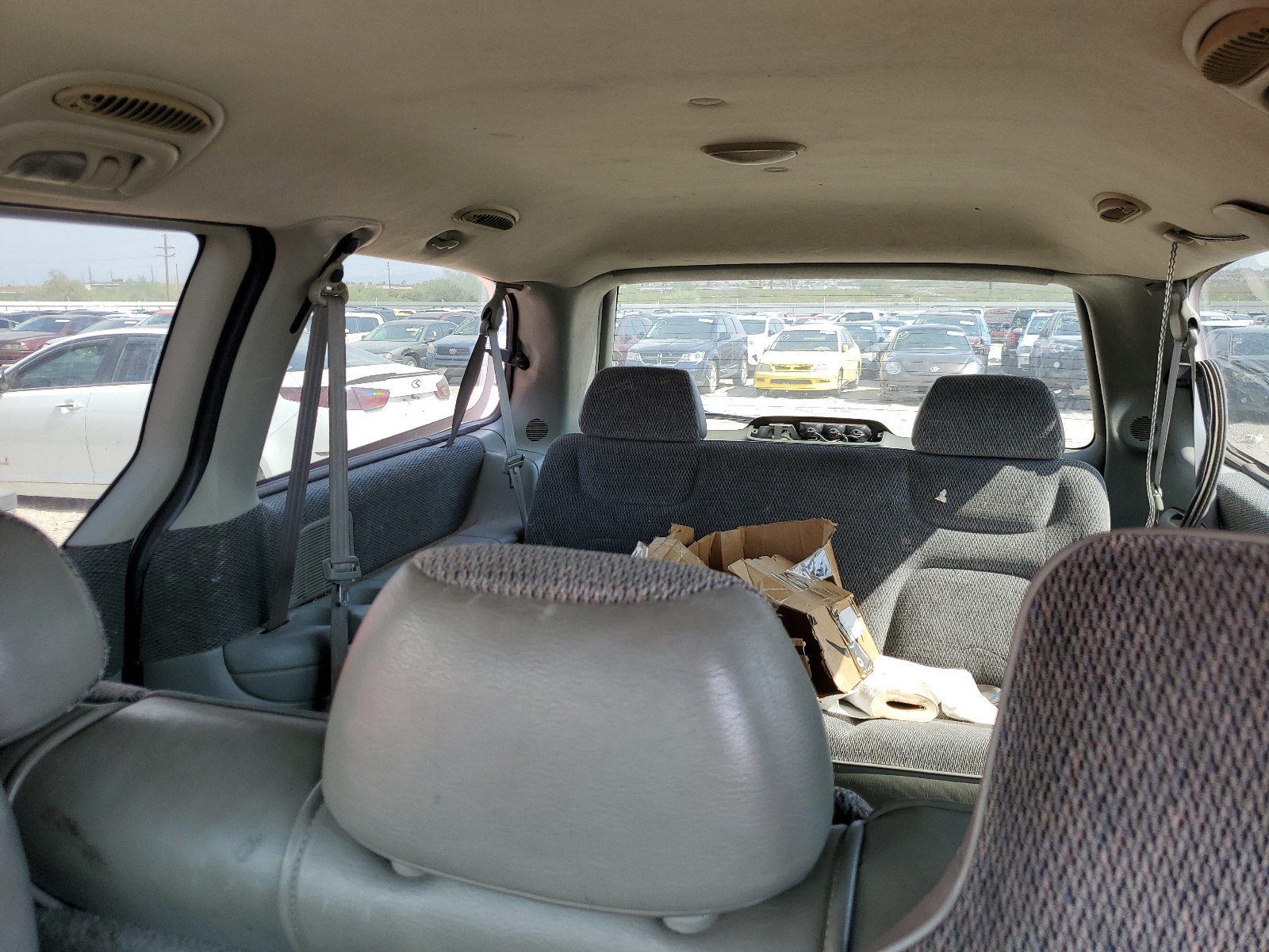 1B4GP44R3VB298174 1997 Dodge Grand Caravan Se