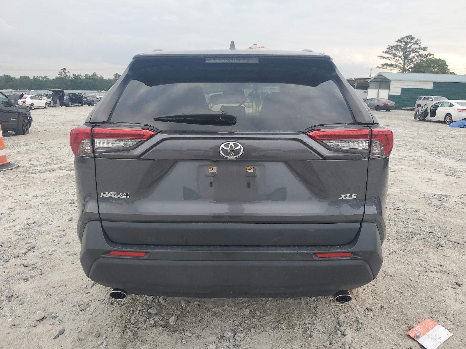 JTMC1RFV7KD010246 2019 Toyota Rav4 Xle Premium