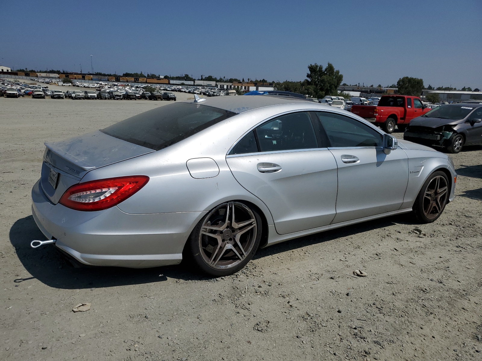 WDDLJ7EB4CA015845 2012 Mercedes-Benz Cls 63 Amg