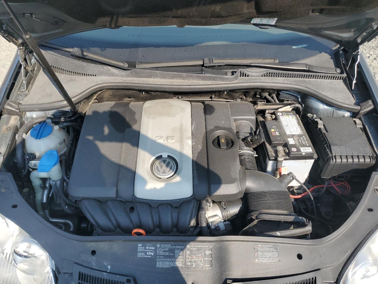 2006 Volkswagen Jetta 2.5 Option Package 1 VIN: 3VWSF71K56M706920 Lot: 63342204