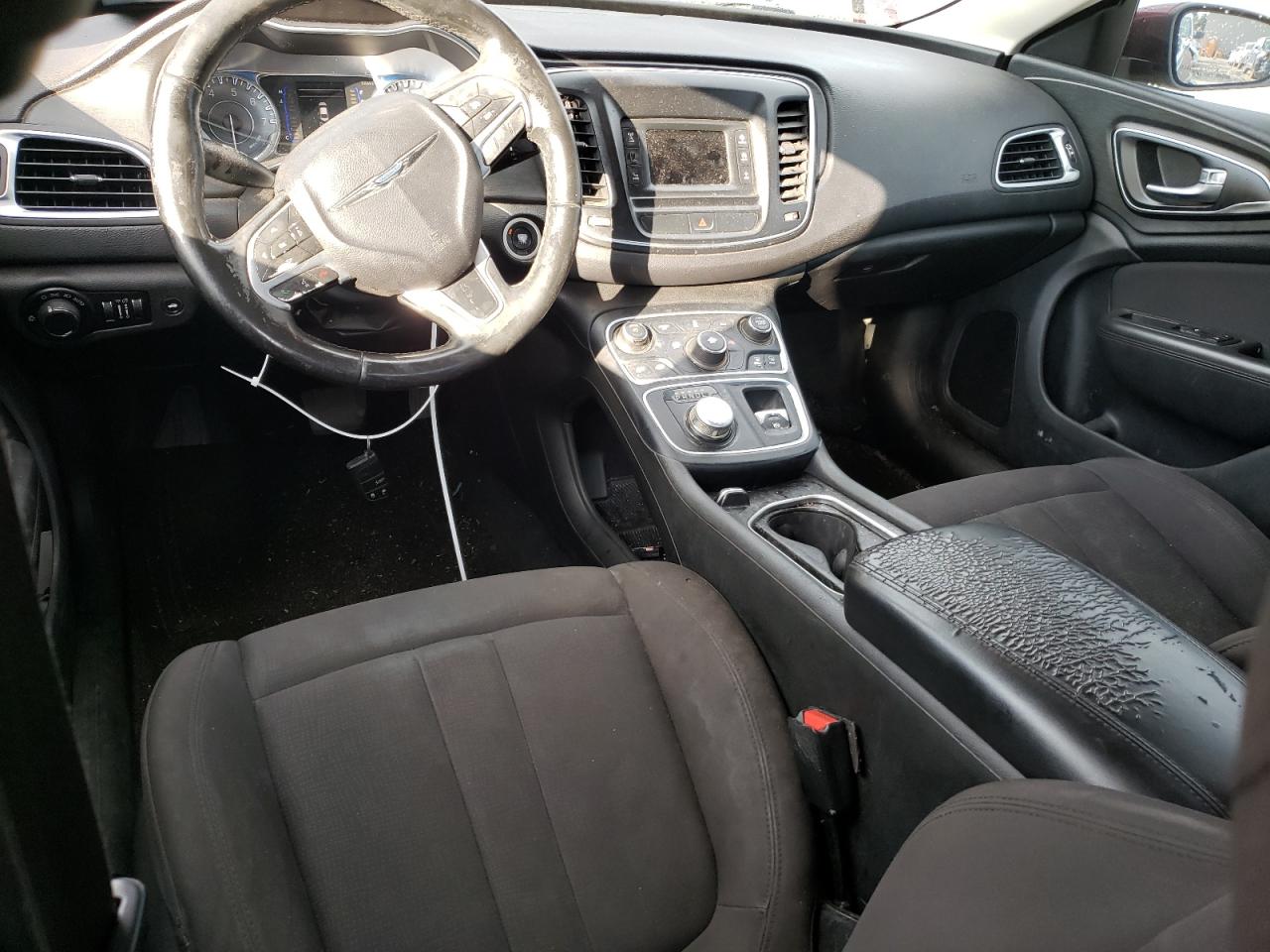 2015 Chrysler 200 Limited VIN: 1C3CCCAB4FN719421 Lot: 65318934