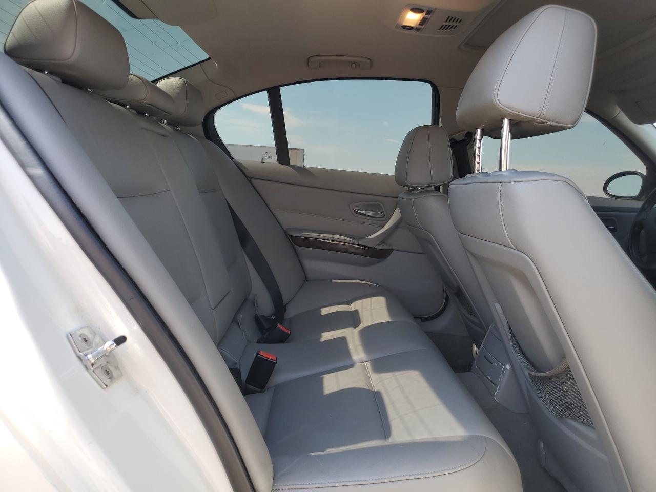 2007 BMW 328 Xi VIN: WBAVC93577KX57093 Lot: 62897274