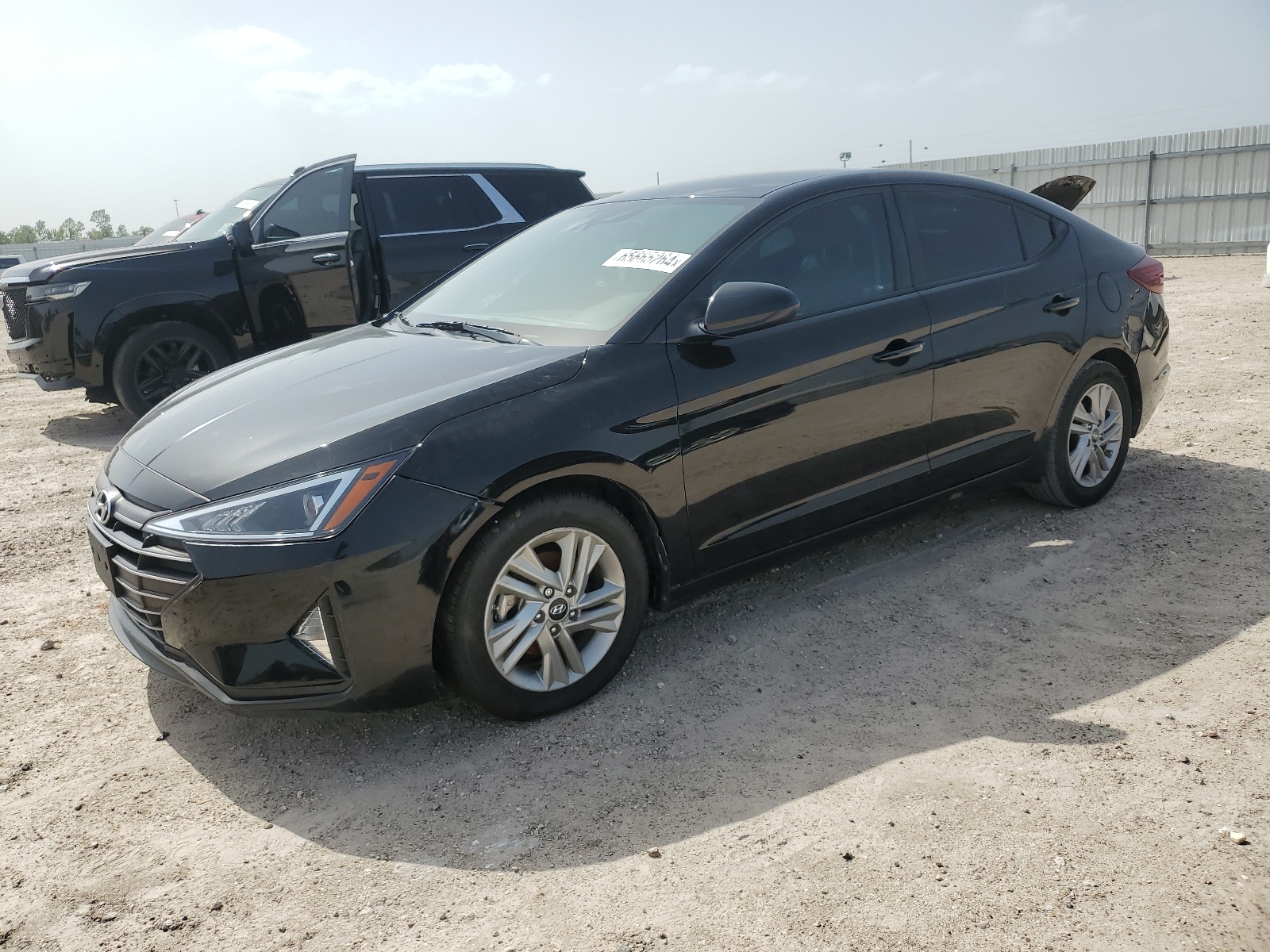 2019 Hyundai Elantra Sel vin: KMHD84LF5KU854751