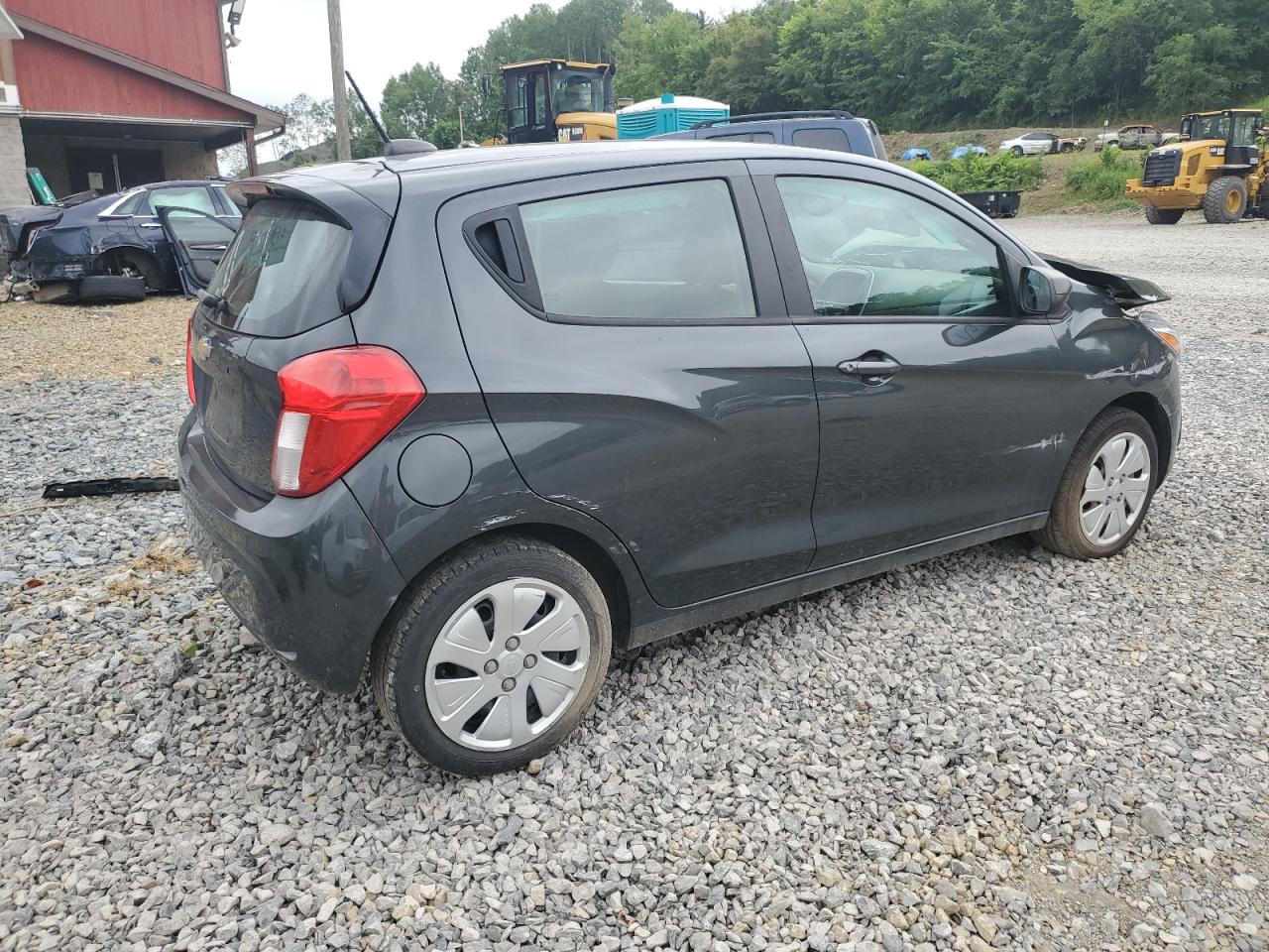 VIN KL8CB6SA7JC451533 2018 CHEVROLET SPARK no.3