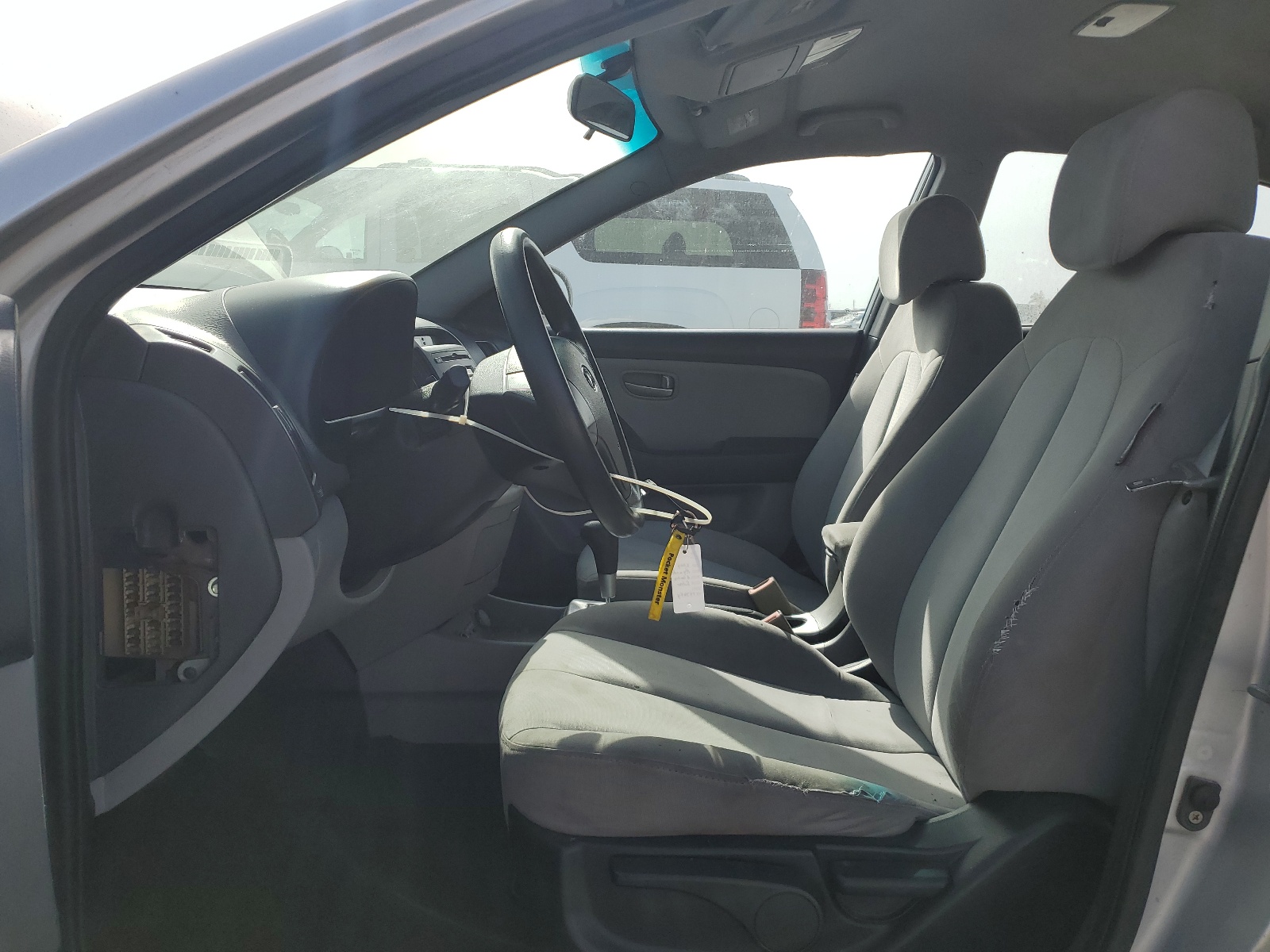 KMHDU46D99U747654 2009 Hyundai Elantra Gls