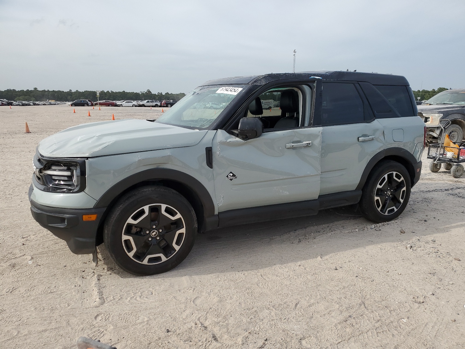 2022 Ford Bronco Sport Outer Banks vin: 3FMCR9C61NRD44043