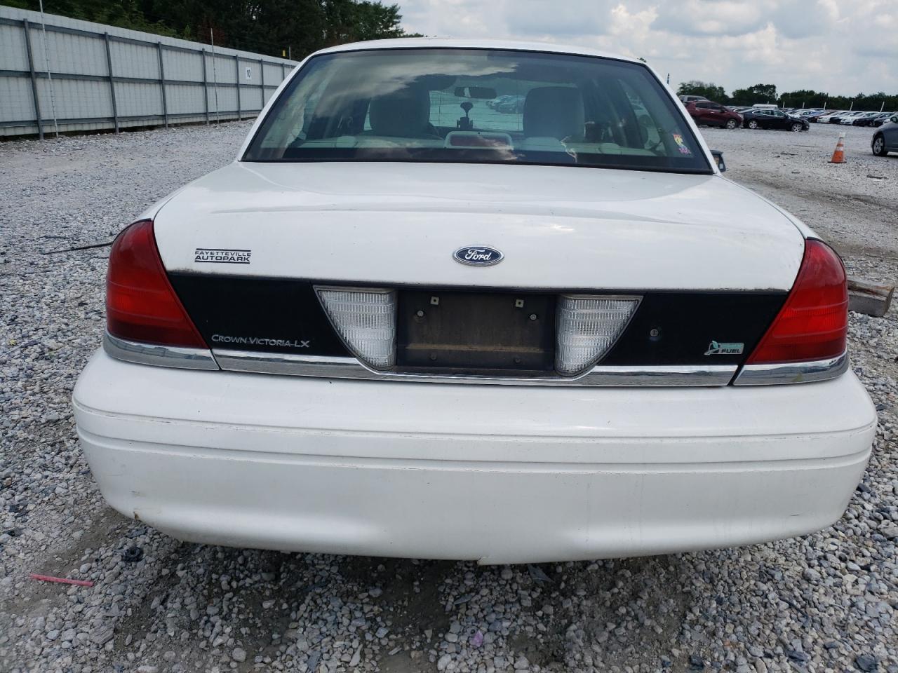 2011 Ford Crown Victoria Lx VIN: 2FABP7EV2BX148596 Lot: 63892644