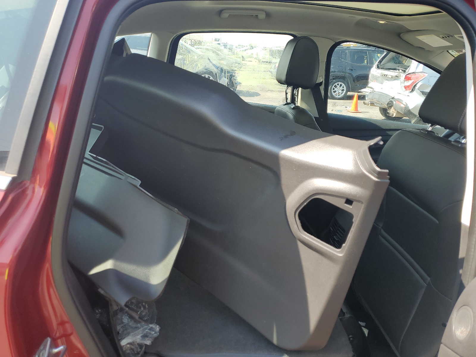 1FADP5CU3FL121787 2015 Ford C-Max Premium Sel